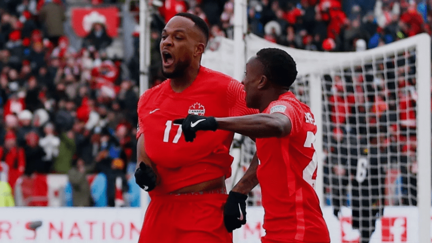 开云-萨拉赫在加拿大队比赛中险胜，表现优异引发热议！比赛高潮迭起的简单介绍-开云